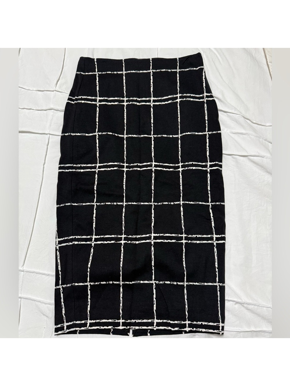 Express Black and White Checkered Pencil Skirt